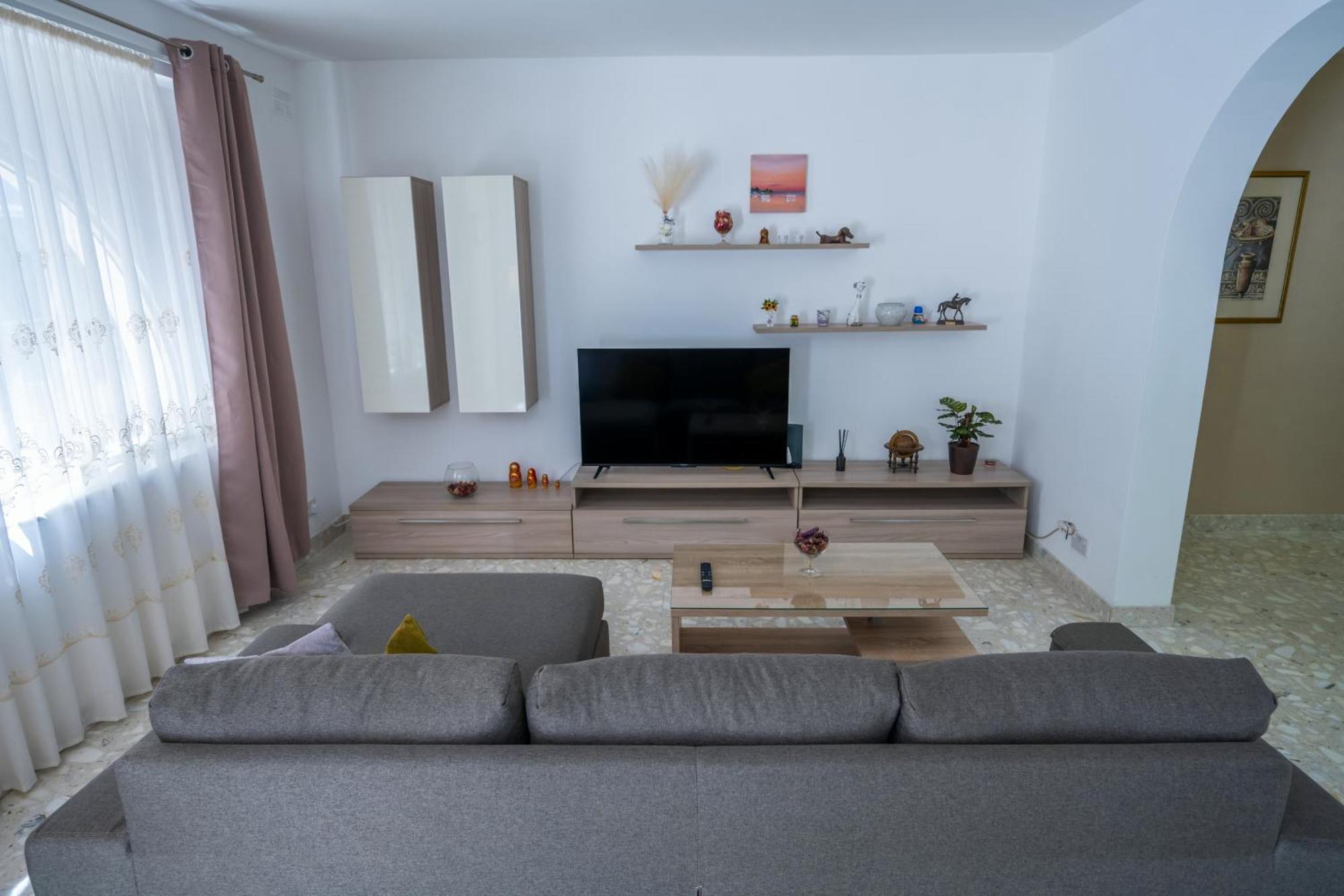 Spacious 3 Bedroom Apartment In The Heart Of St Julians Saint Julian's Eksteriør bilde