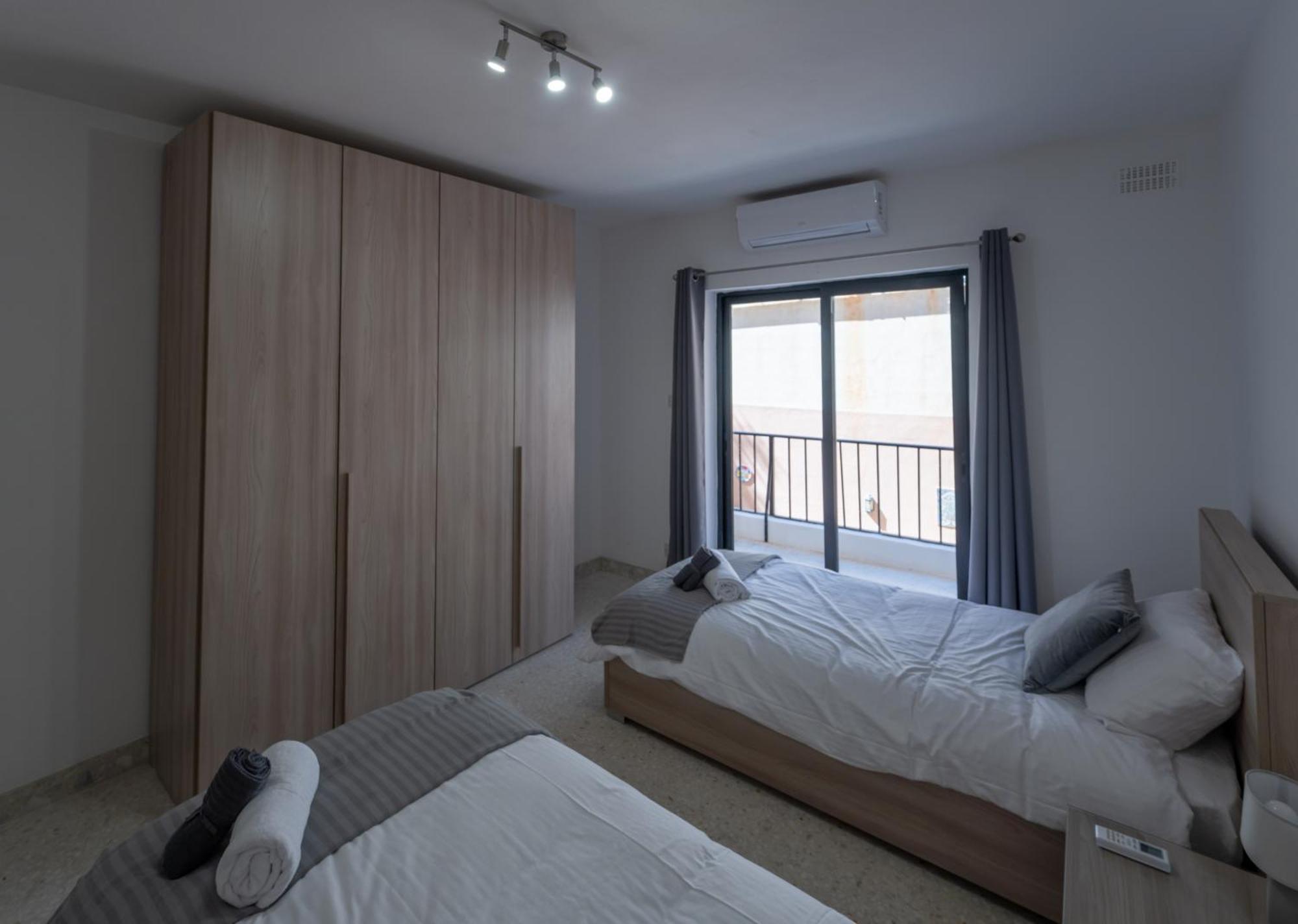 Spacious 3 Bedroom Apartment In The Heart Of St Julians Saint Julian's Eksteriør bilde